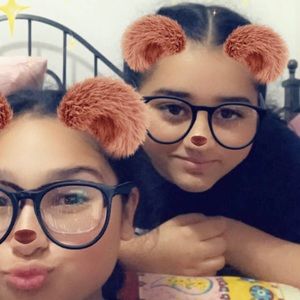 Meet your Posher, Layla